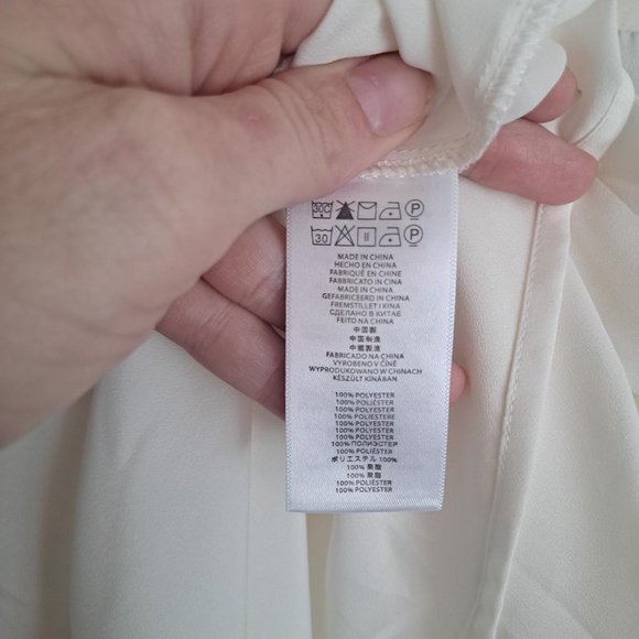 Michael Michael Kors Cream Gold Chain High Low Long Sleeve Blouse - Picture 5 of 10